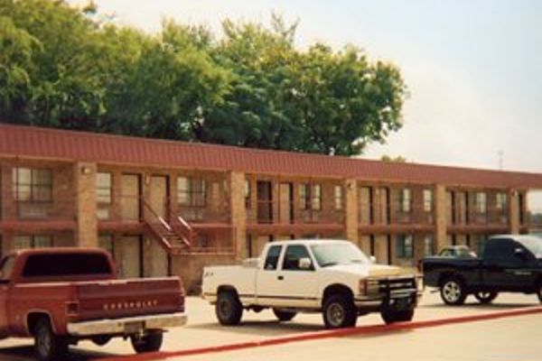GUEST INN OF LONGVIEW (Longview)